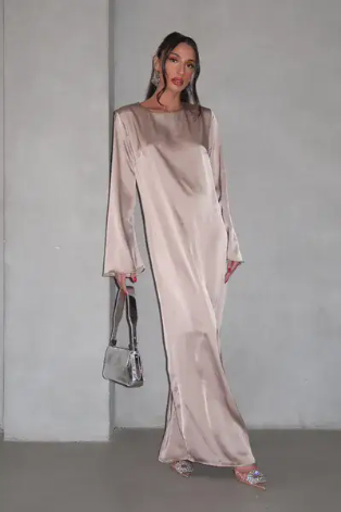 שמלת לותם אבן