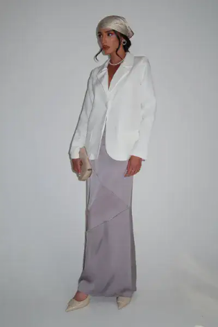 חצאית טלי אפור סגלגל בהיר