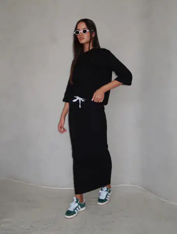 חצאית בר שחור