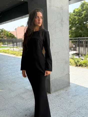 שמלת אביגיל שחור