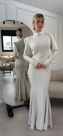 שמלת זיו שמנת