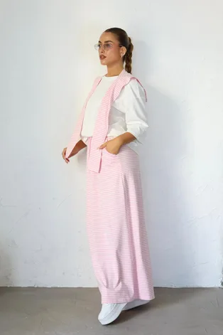 חליפת אמילי פסים ורוד