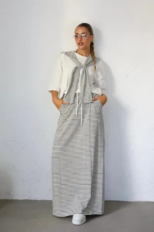 חליפת אמילי לבן שחור